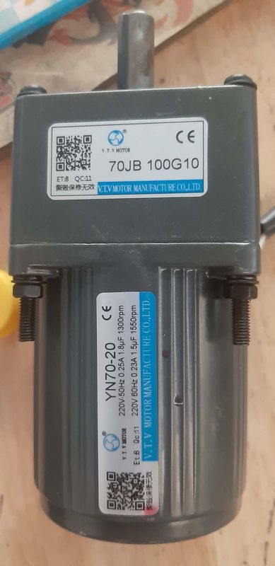 YN70-20 70JB20G10 3 المرحلة الصغيرة Ac محرك تروس لآلة حليب فول الصويا